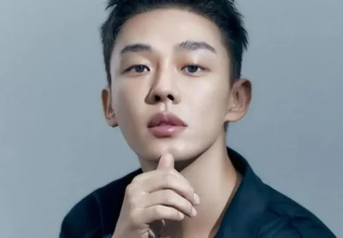 Yoo Ah In