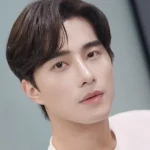 Bie Thassapak Hsu