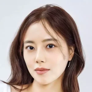 Moon Chae Won