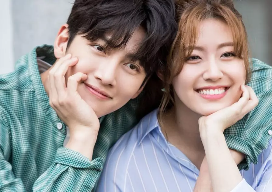 suspicious-partner-1