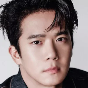 Ha Seok Jin