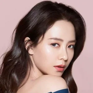 Song Ji Hyo