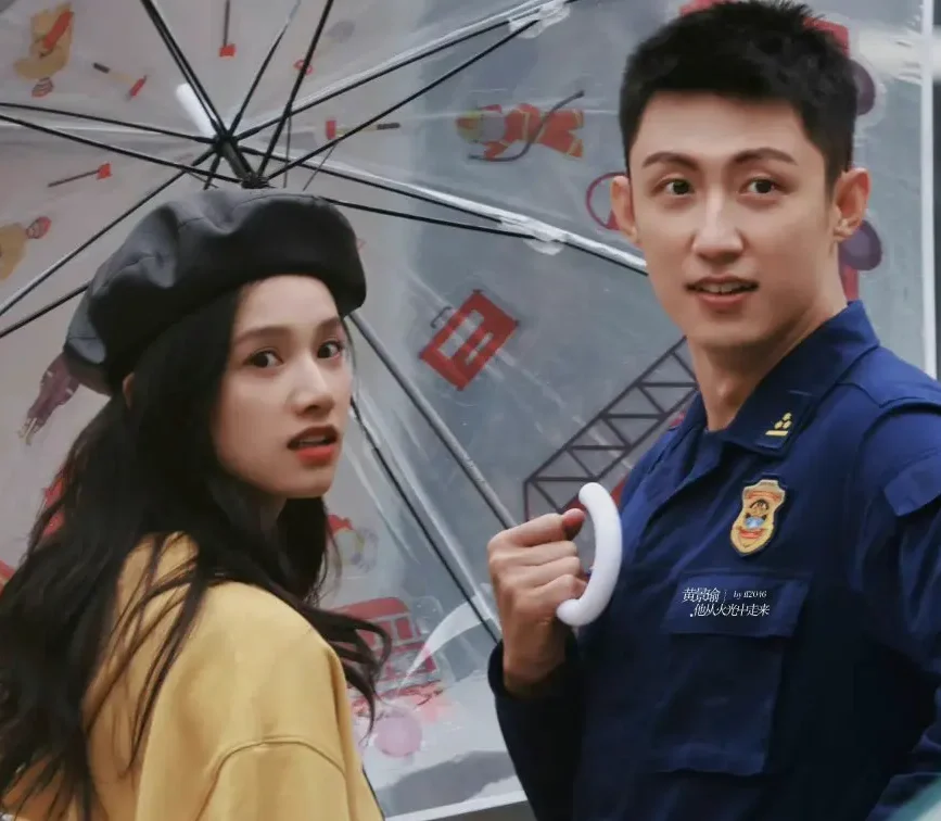 Bright Eyes in the Dark 1